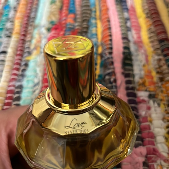 Love Never Dies Gold Jeanne Arthes 2 oz  60ml - Picture 5 of 8